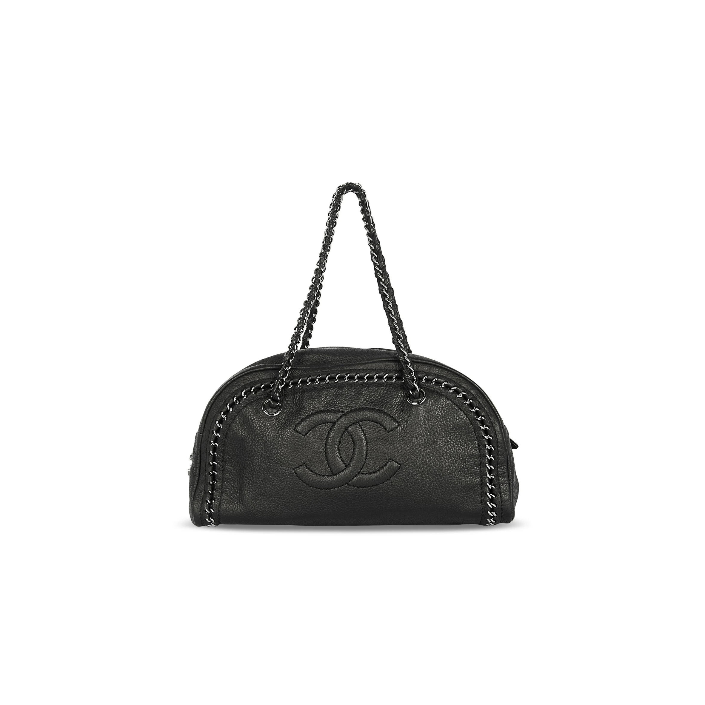 CHANEL GRAINED CALFSKIN LUXE LIGNE BOWLER BAG (33*17*15cm)